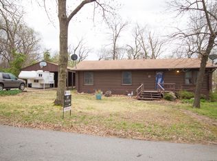 9734 E Oak St, Claremore, OK 74017