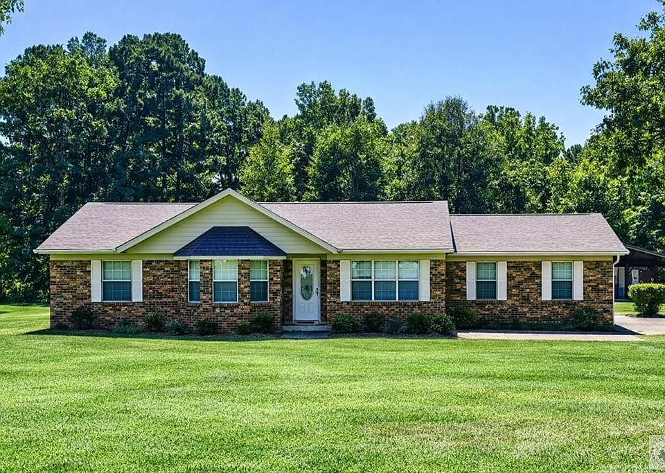 1st image of 677 Edgewood Dr