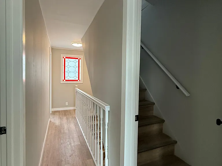 953 Roup Ave — Photo 13
