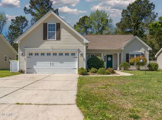 110 Lynden Ln, New Bern, NC 28560