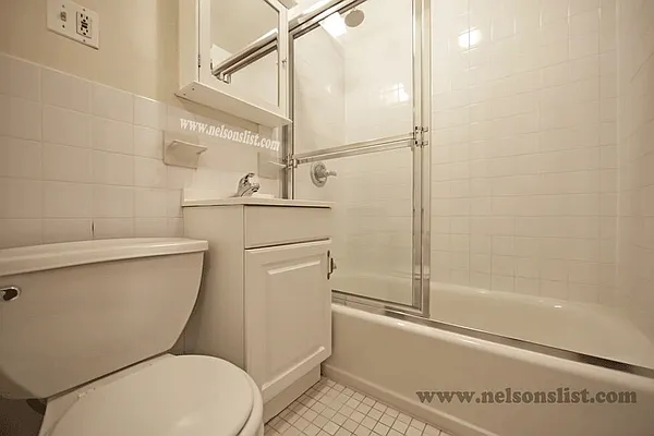 Rented by Nelson Aybar, LREB | media 9