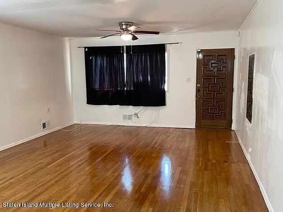 3rd image of 945 Targee St