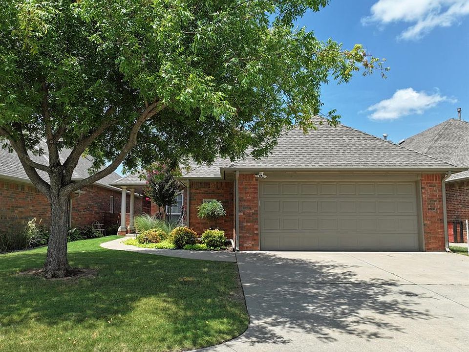 1st image of 12305 Greenlea Chase W