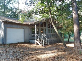 246 Valleywood Trl, Holly Lake Ranch, TX 75765