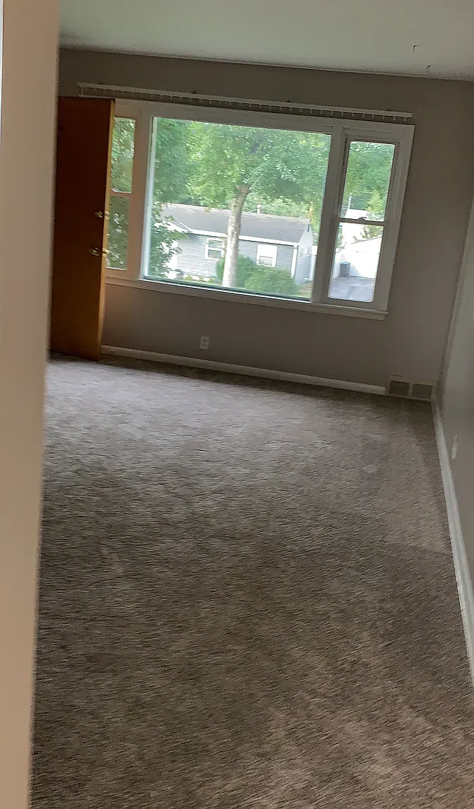 3480 S 82nd St — Photo 3