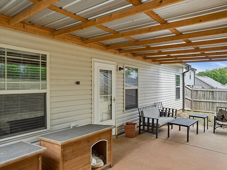 612 Stevens Pl — Photo 22