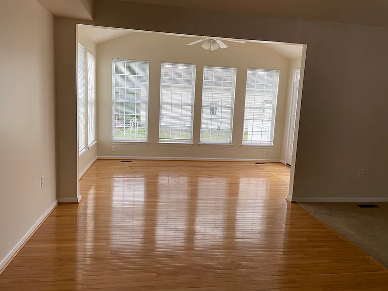 126 Paddock Dr — Photo 8