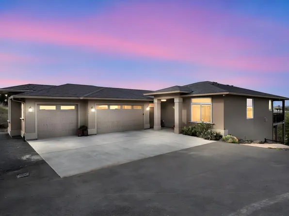 396 Columbia Park Trl, Richland, WA 99352
