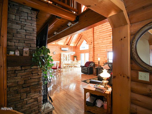 2nd image of 148 Big Bear Ln
