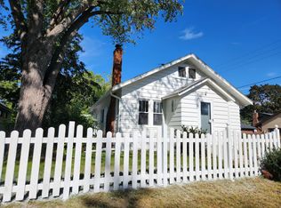 2245 8th St, White Bear Lake, MN 55110