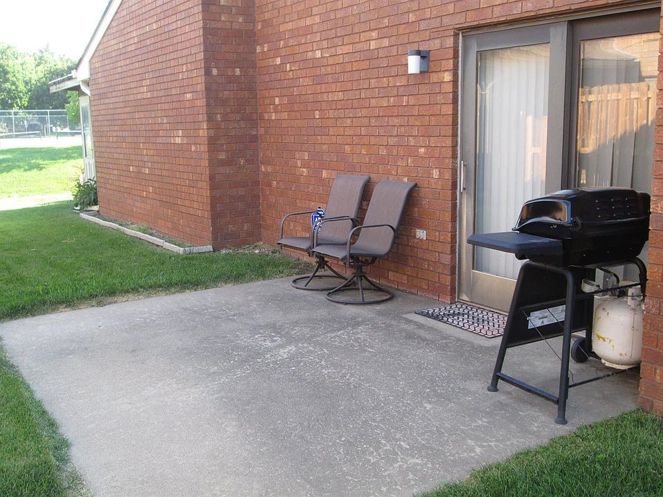 2nd image of 4369 Normal Blvd #36