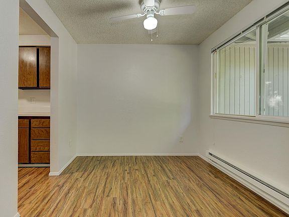 5th image of 3627 6th Ave NW #A