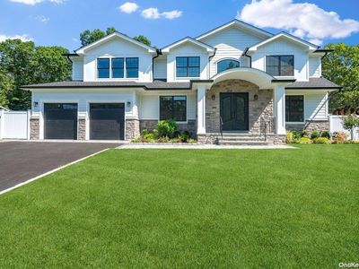 14 Harvard Drive, Woodbury, NY, 11797
