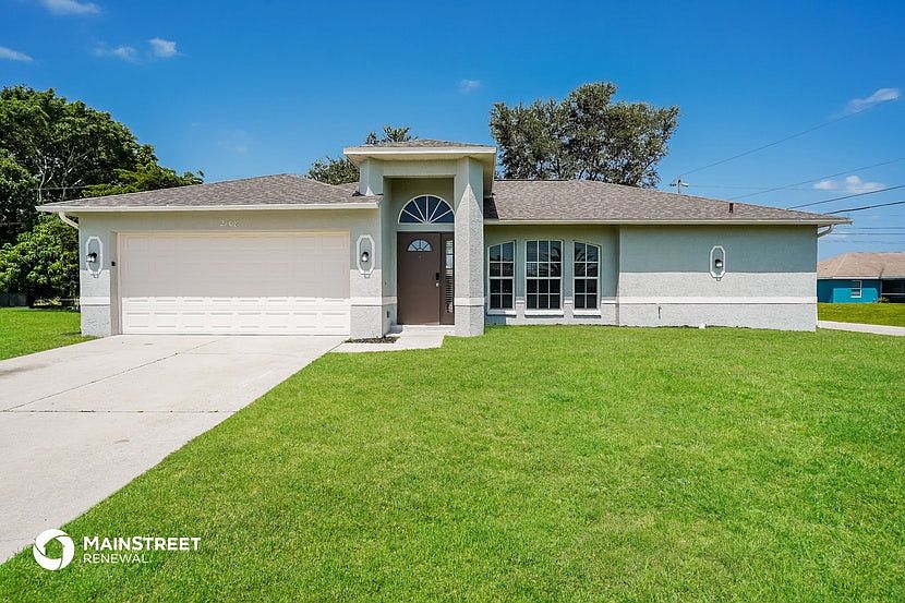 1st image of 2108 NE 9th Pl