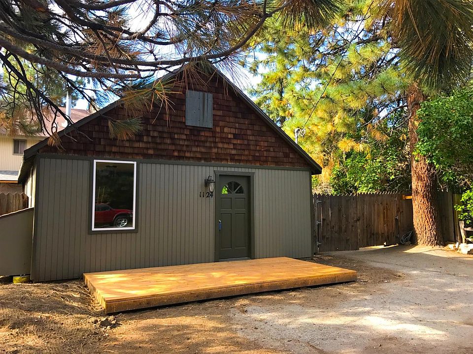 1st image of 1124 W Aeroplane Blvd
