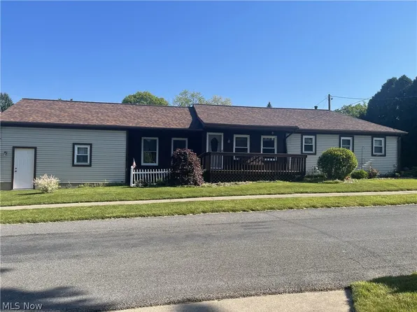 215 Sassafras St, Orrville, OH 44667