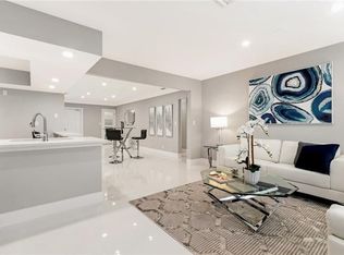 2702 NE 49th St, Fort Lauderdale, FL 33308