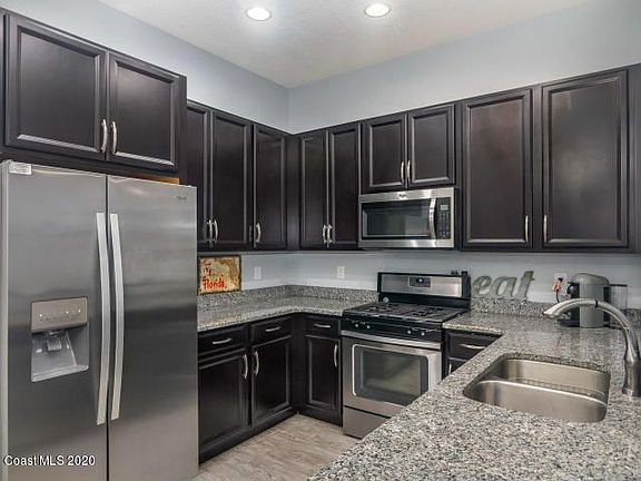 5th image of 3465 Sedge Dr #3465