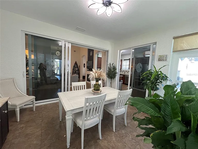 24401 Manchester Trl — Photo 19