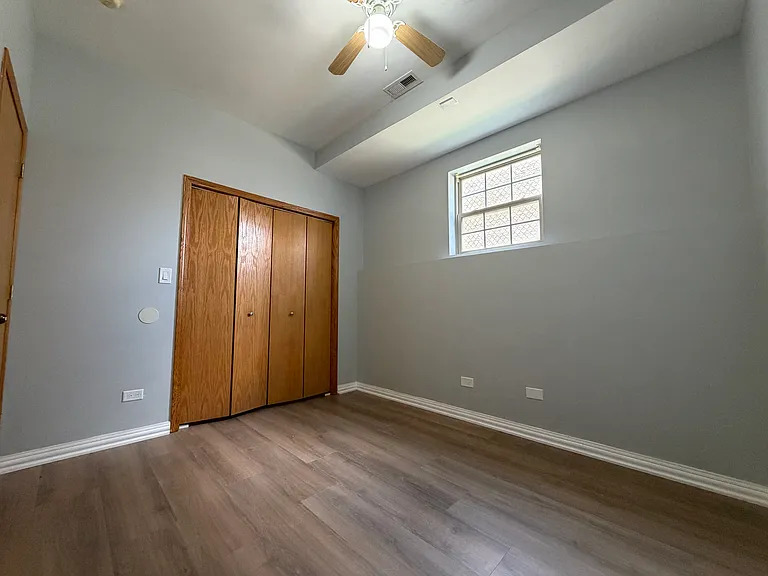 2702 W Warren Blvd #1 — Photo 14