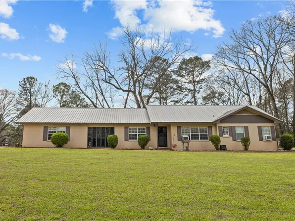 5108 Lee Road 270, Valley, AL 36854