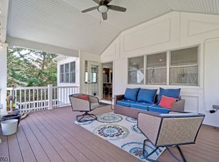 50 Bennington Rd, Livingston, NJ 07039