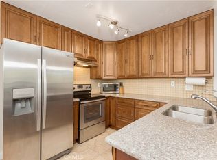 21981 Rimhurst Dr UNIT J, Lake Forest, CA 92630