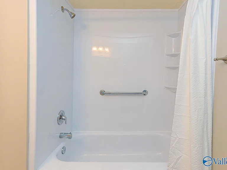 2225 Golf Rd SW #214 — Photo 11