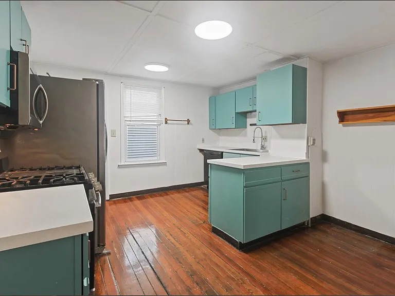 9 Wyatt St #9 — Photo 7