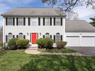 29 Mary Jane Rd, Franklin, MA 02038