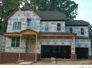 237 Hillandale Rd, Charlotte, NC 28270