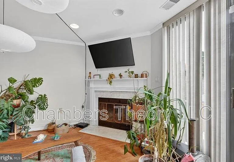 939 S Scott St #1 — Photo 11