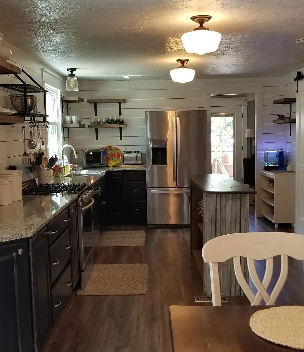 4 bed, 1632 sqft, $2,900 — Photo 4