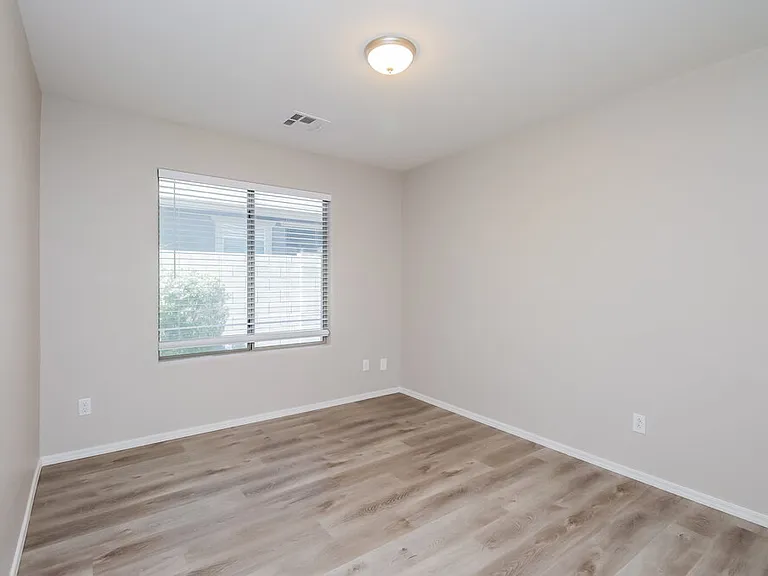 2370 W Gold Dust Ave — Photo 12