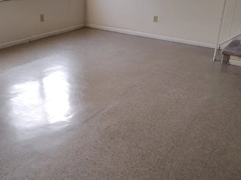1250 Westland Apartments — Photo 12