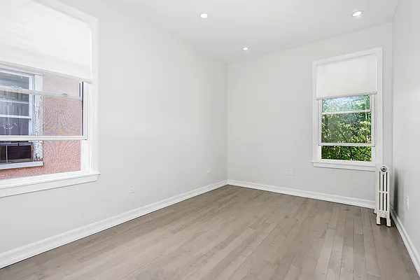 Rented by Ivey North LLC | media 13