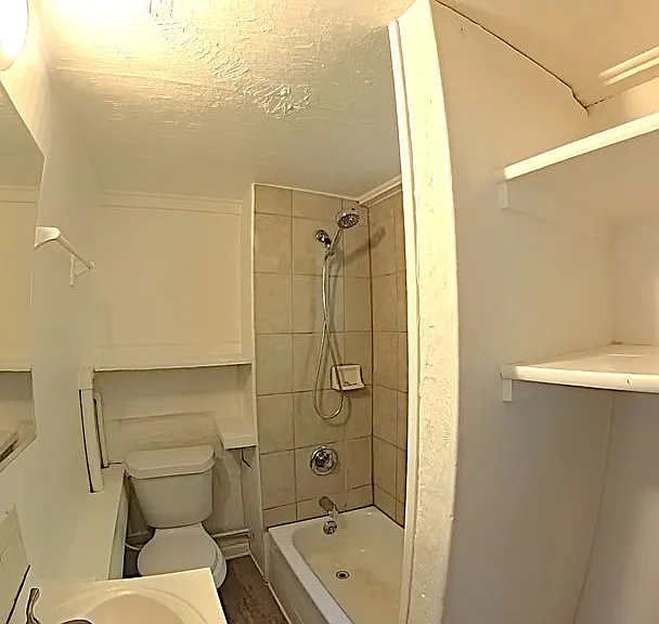 617 Manitou Ave — Photo 15
