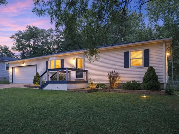 3408 W 123rd Pl, Crown Point, IN 46307