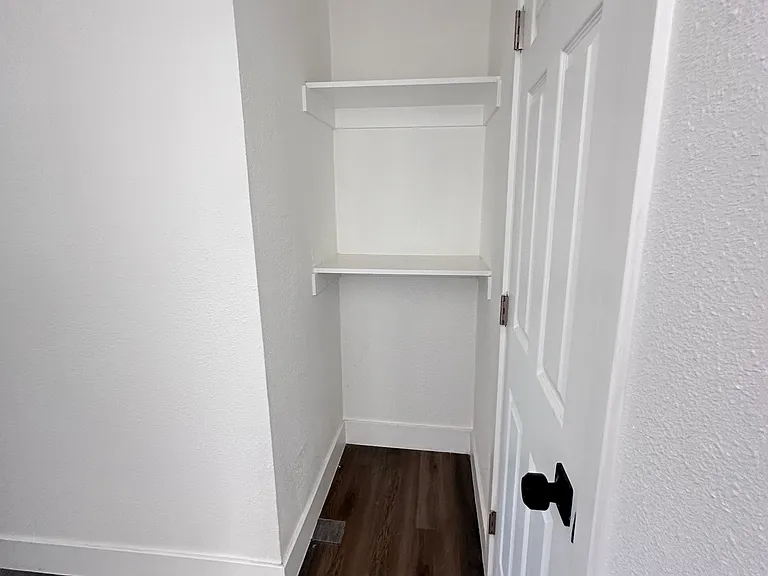 611 N Kaweah St #601 — Photo 10
