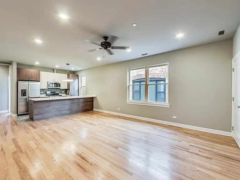 6132 S Kimbark Ave #1W — Photo 3