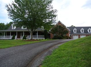 508 Cartpath Rd, North Wilkesboro, NC 28659