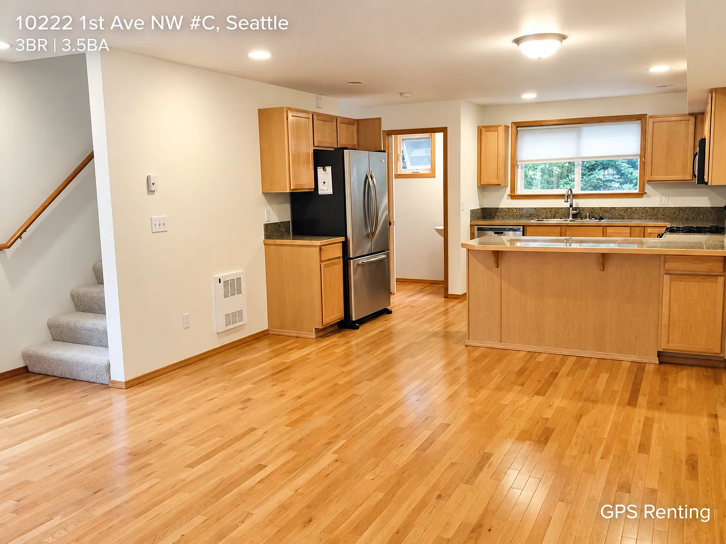 Traditional 3 Bedroom Townhome in Greenwood! — Photo 4
