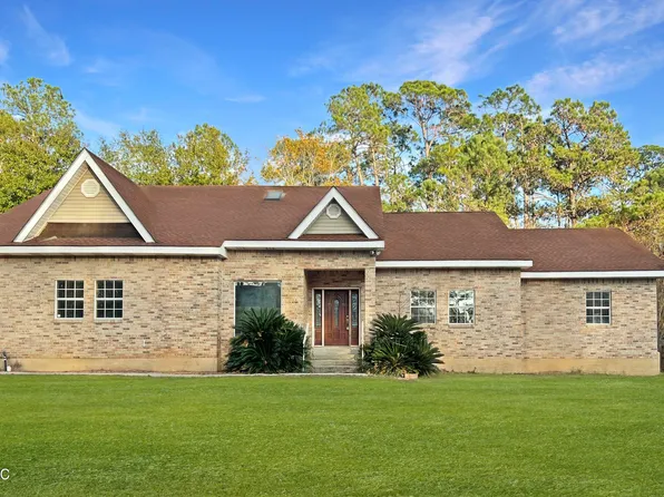 528 Royal Oak Dr, Pass Christian, MS 39571