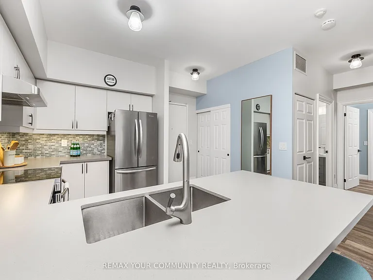 9973 Keele St #202 — Photo 6