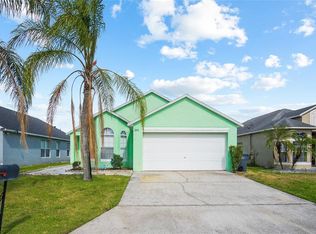 202 Aylesbury Ln, Davenport, FL 33837