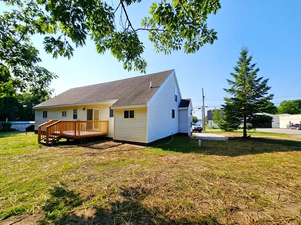 17340 Davis St, Curtis, MI 49820