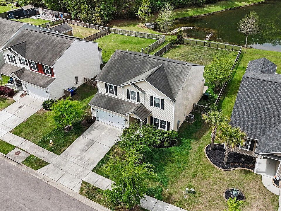 1st image of 3046 Conservancy Ln