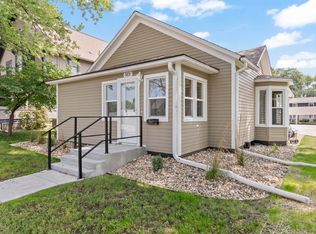 513 6th St, Nevada, IA 50201