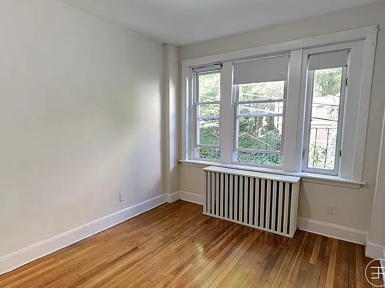 1572 Beacon St #1 — Photo 12