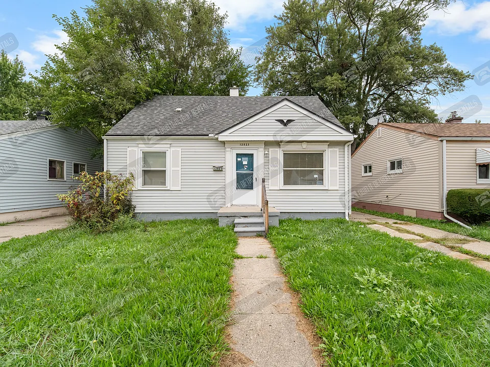 12823 Sherman Ave